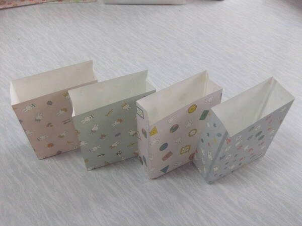 ハンドメイド【B306】マチ付ラッピング袋(8枚)・平袋(4枚)(シール付き)