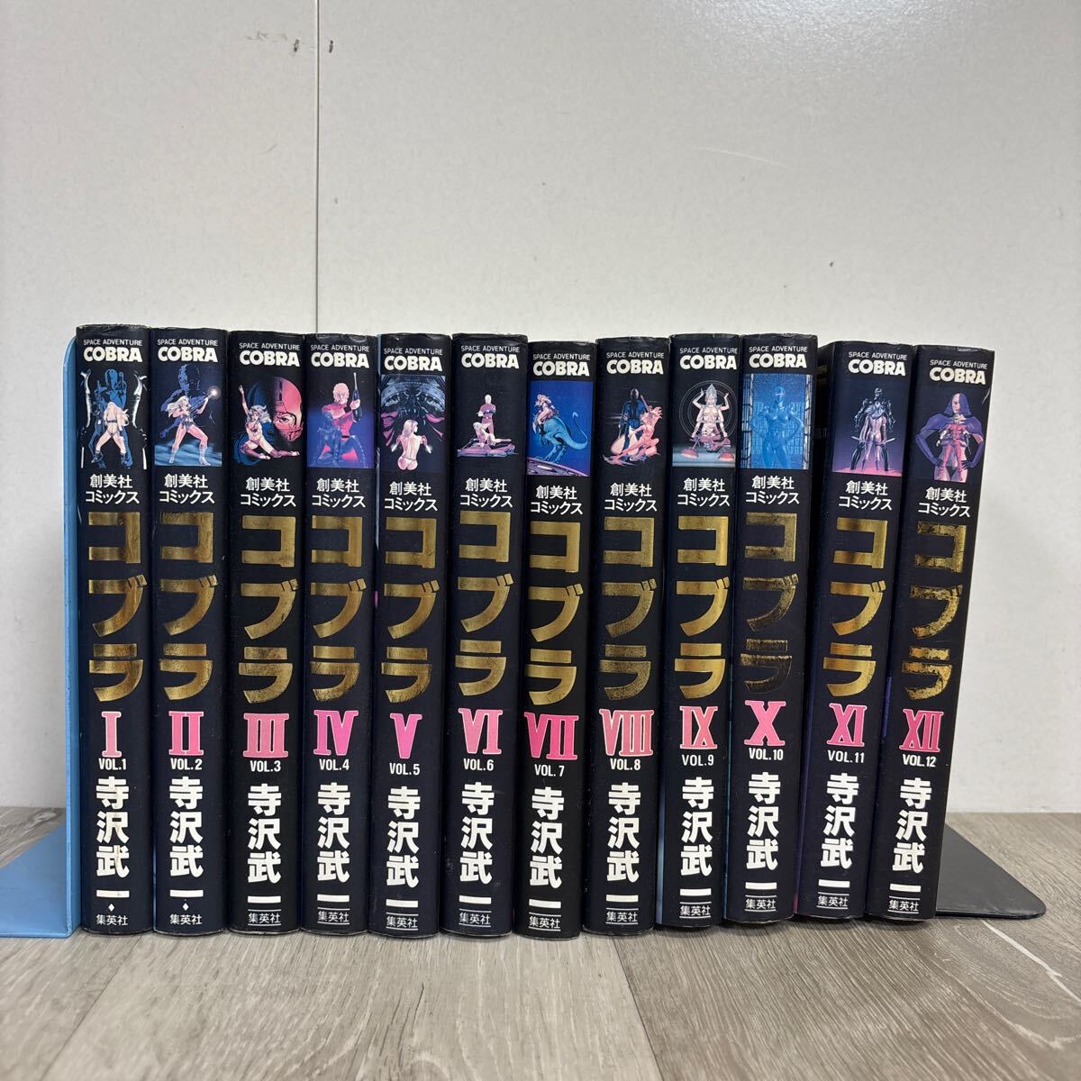 Yahoo!オークション -「コブラ」(全巻セット) (漫画、コミック Yahoo!オークション -「コブラ」(全巻セット) (漫画、コミック