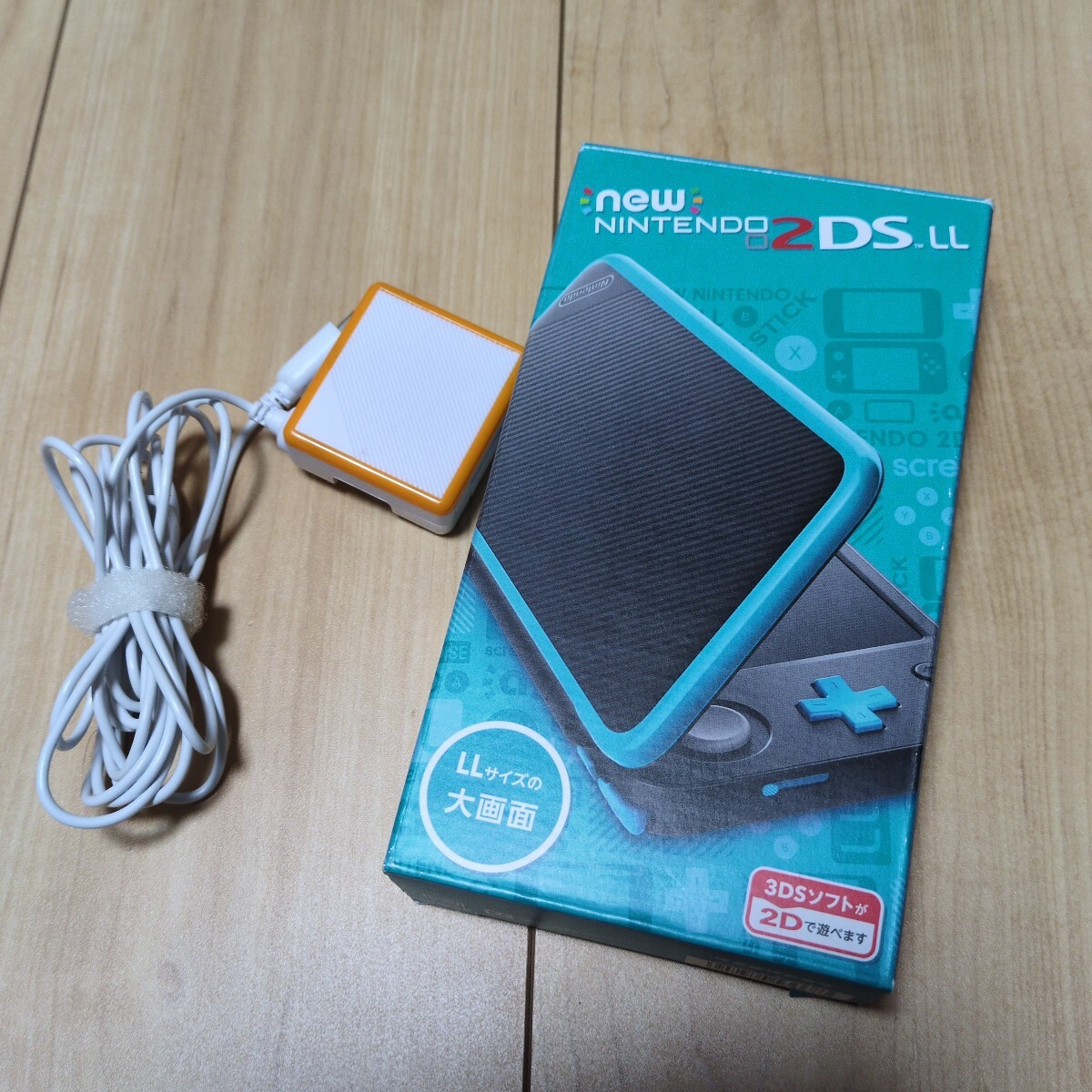任天堂 Newニンテンドー2DS LL [ブラック×ターコイズ 任天堂 Newニンテンドー2DS LL [ブラック×ターコイズ