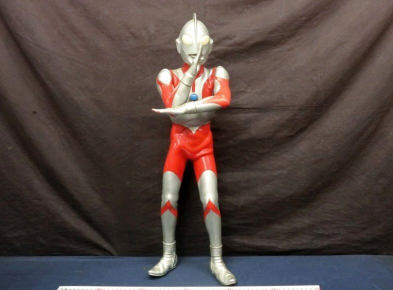 Yahoo!オークション -「ウルトラマンソフビ1983」(ウルトラマン