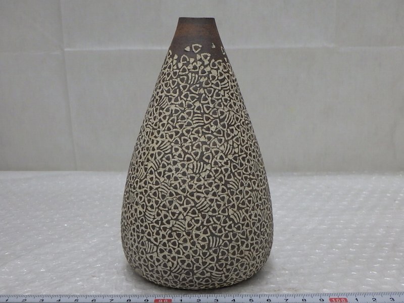 金田鹿男 陶芸家 小紋象巌花生 - メルカリ