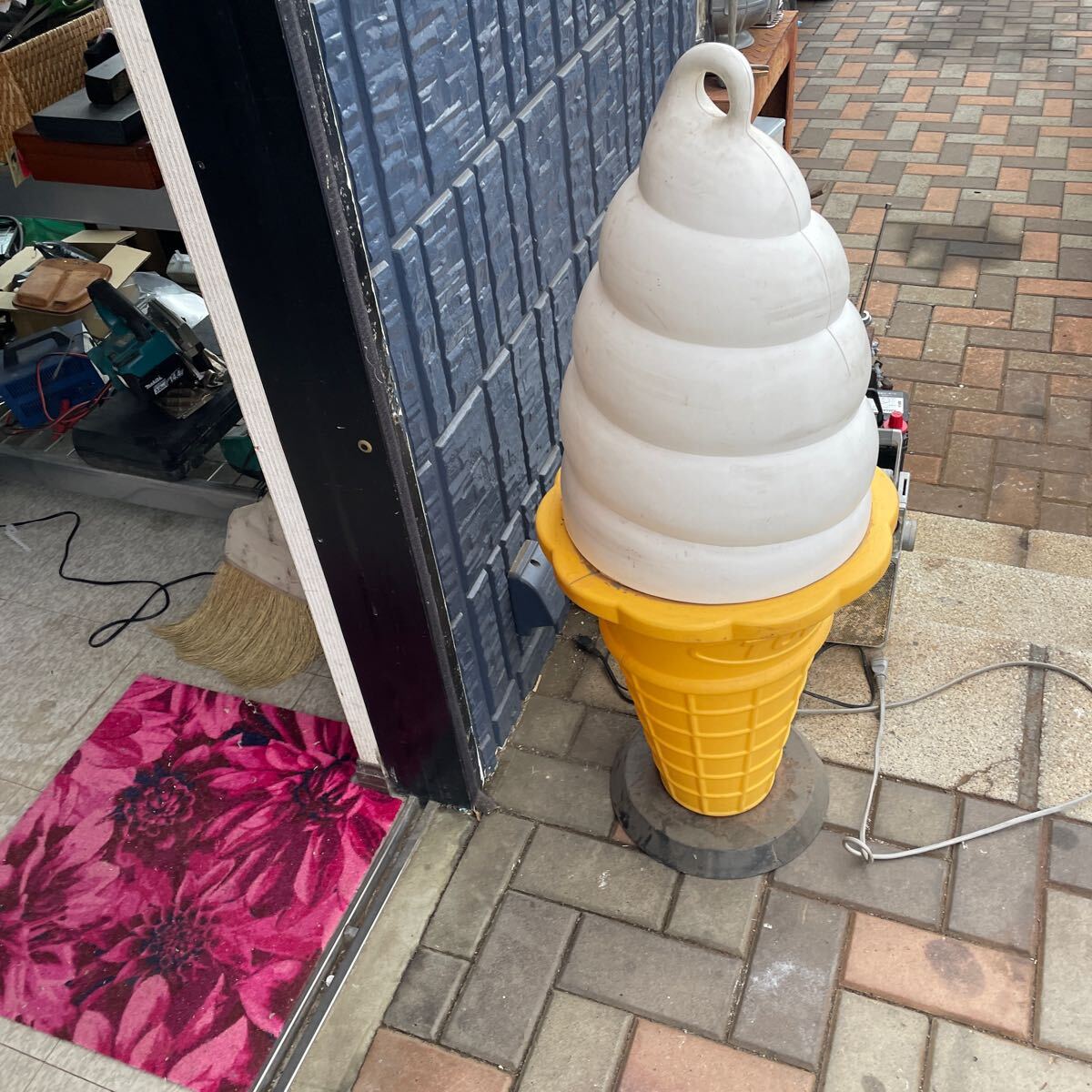 Yahoo!オークション -「ソフトクリーム看板」(その他) (看板)の Yahoo!オークション -「ソフトクリーム看板」(その他) (看板)の