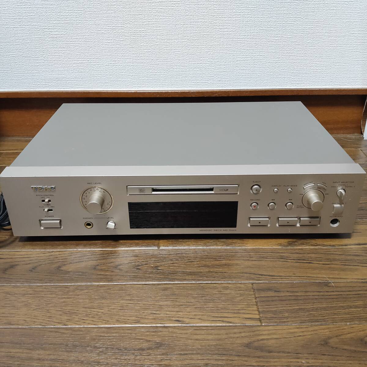 Yahoo!オークション -「teac md5」(MDデッキ) (オーディオ機器 Yahoo!オークション -「teac md5」(MDデッキ) (オーディオ機器