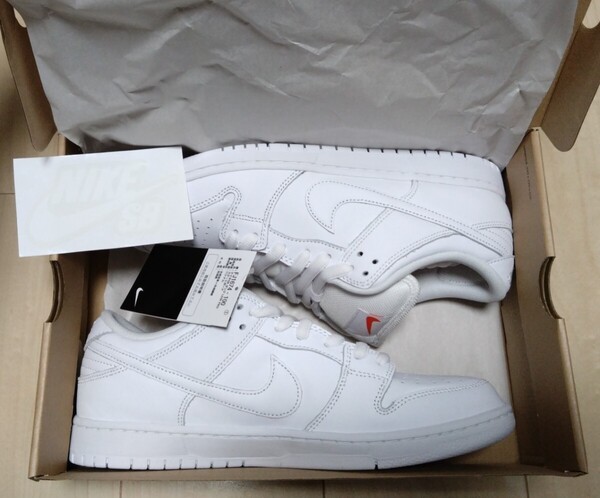 新品 28.5cm Nike SB Dunk Low Pro ISO Triple White FJ1674-100 ナイキ ダンク ロー トリプルホワイト 白 US10.5