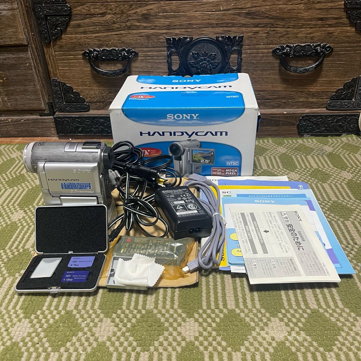 Yahoo!オークション -「dcr-pc350」(ビデオカメラ) (カメラ Yahoo!オークション -「dcr-pc350」(ビデオカメラ) (カメラ