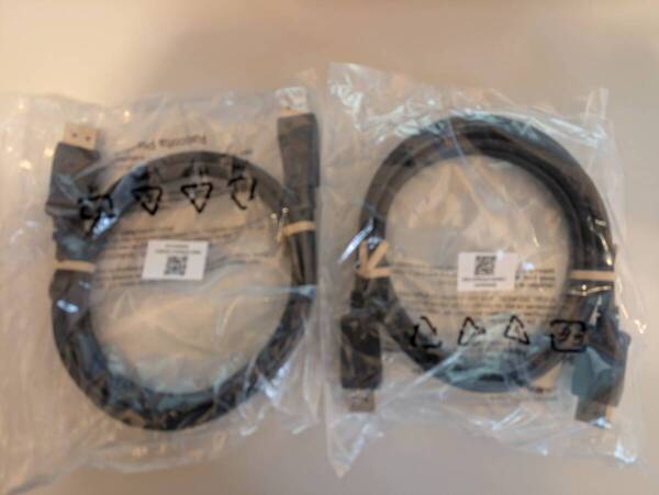 【新品・未使用】ディスプレイポートケーブル×2本セット