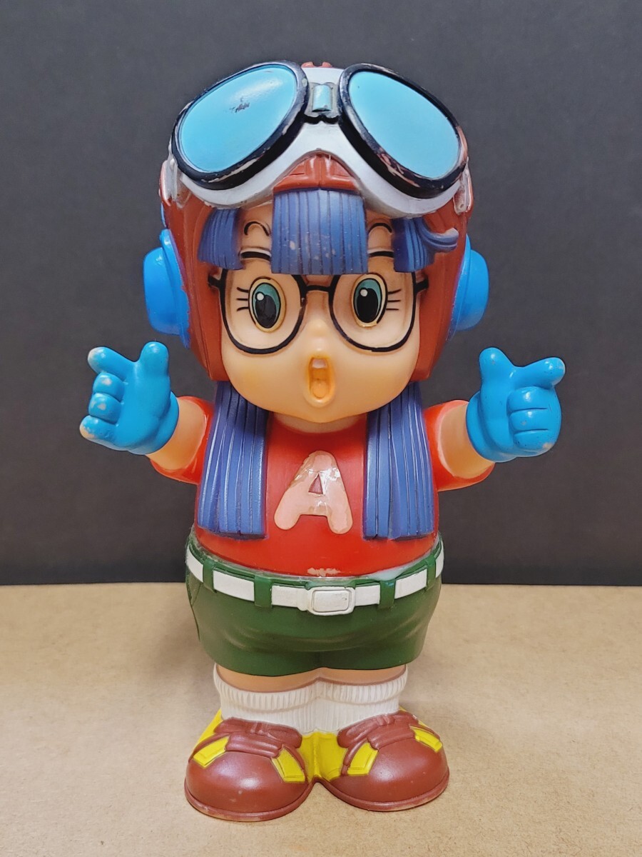 Yahoo!オークション -「アラレちゃん」(ソフビ) (ビンテージ)の Yahoo!オークション -「アラレちゃん」(ソフビ) (ビンテージ)の