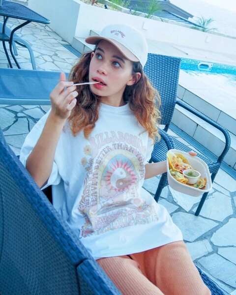 ★送料無料★2025春夏 新品【BILLABONG/ビラボン】GRAPHIC PRINT LOOSE Tシャツ SCS レディースM BF013211