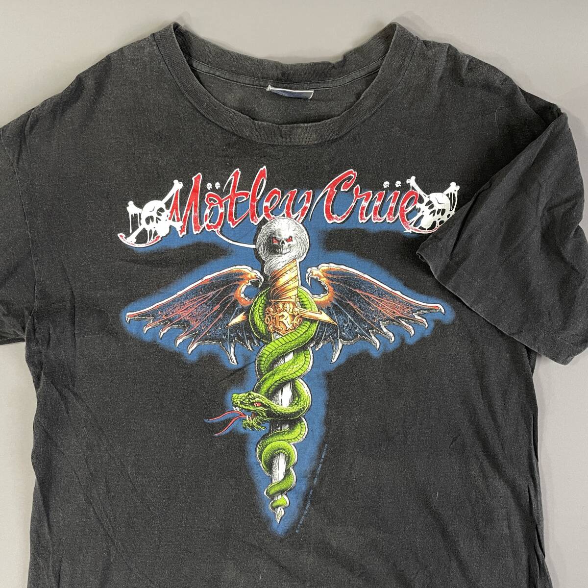 90s モトリークルー MOTLEY RECORDS ロンT FUCK Tシャツ Yahoo!オークション -「モトリークルー tシャツ ビンテージ」の
