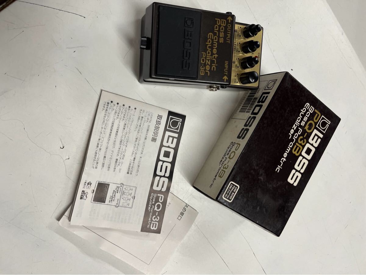 中古品 BOSS PQ-3B ベース・パラメトリック・イコライザー
