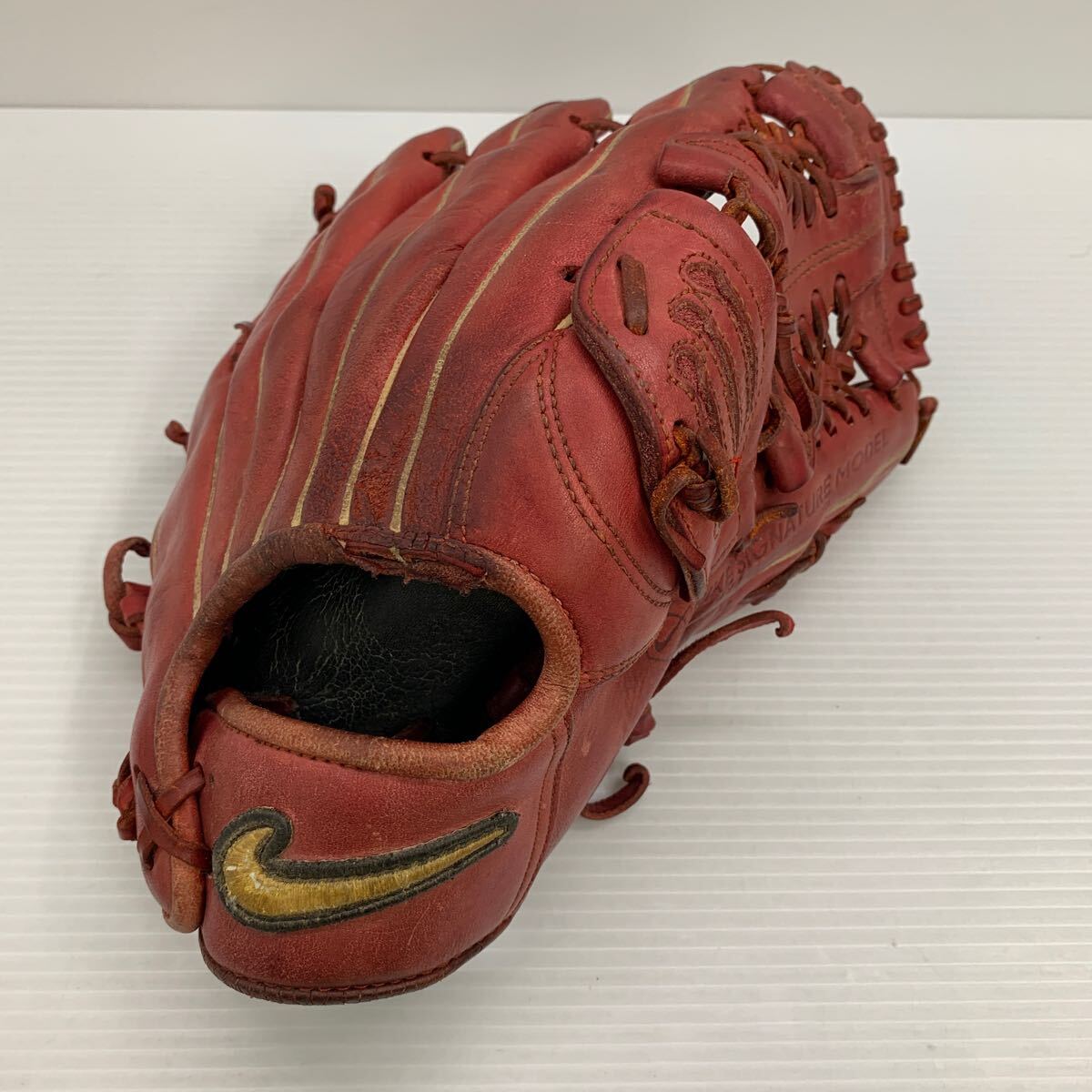 Yahoo!オークション -「ナイキ 松坂」(グローブ) (野球)の落札 Yahoo!オークション -「ナイキ 松坂」(グローブ) (野球)の落札
