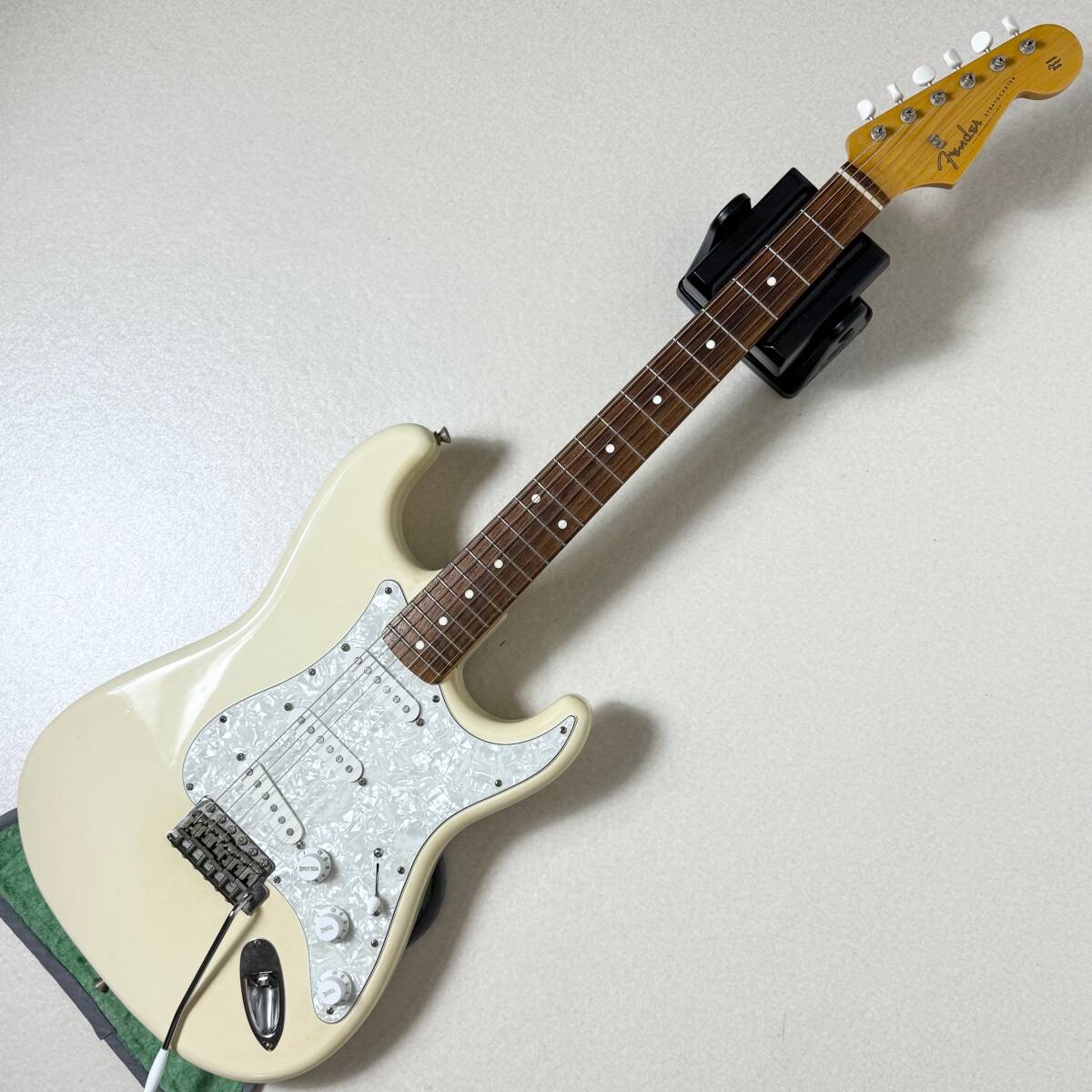 Yahoo!オークション -「fender japan st62」の落札相場・落札価格 Yahoo!オークション -「fender japan st62」の落札相場・落札価格