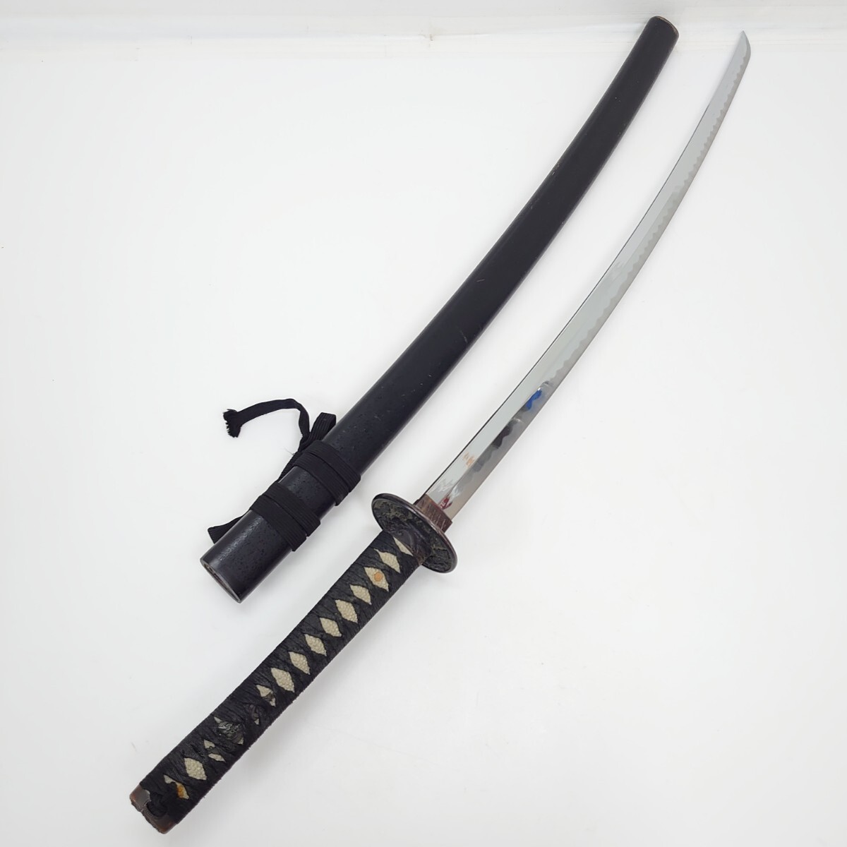 Yahoo!オークション -「黒 刀」(日本刀、刀剣) (武具)の落札相場 Yahoo!オークション -「黒 刀」(日本刀、刀剣) (武具)の落札相場