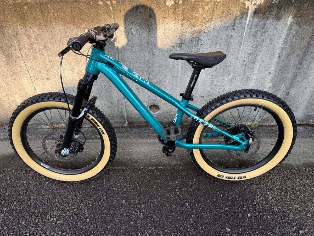 Yahoo!オークション -「commencal コメンサル」の落札相場・落札価格 Yahoo!オークション -「commencal コメンサル」の落札相場・落札価格