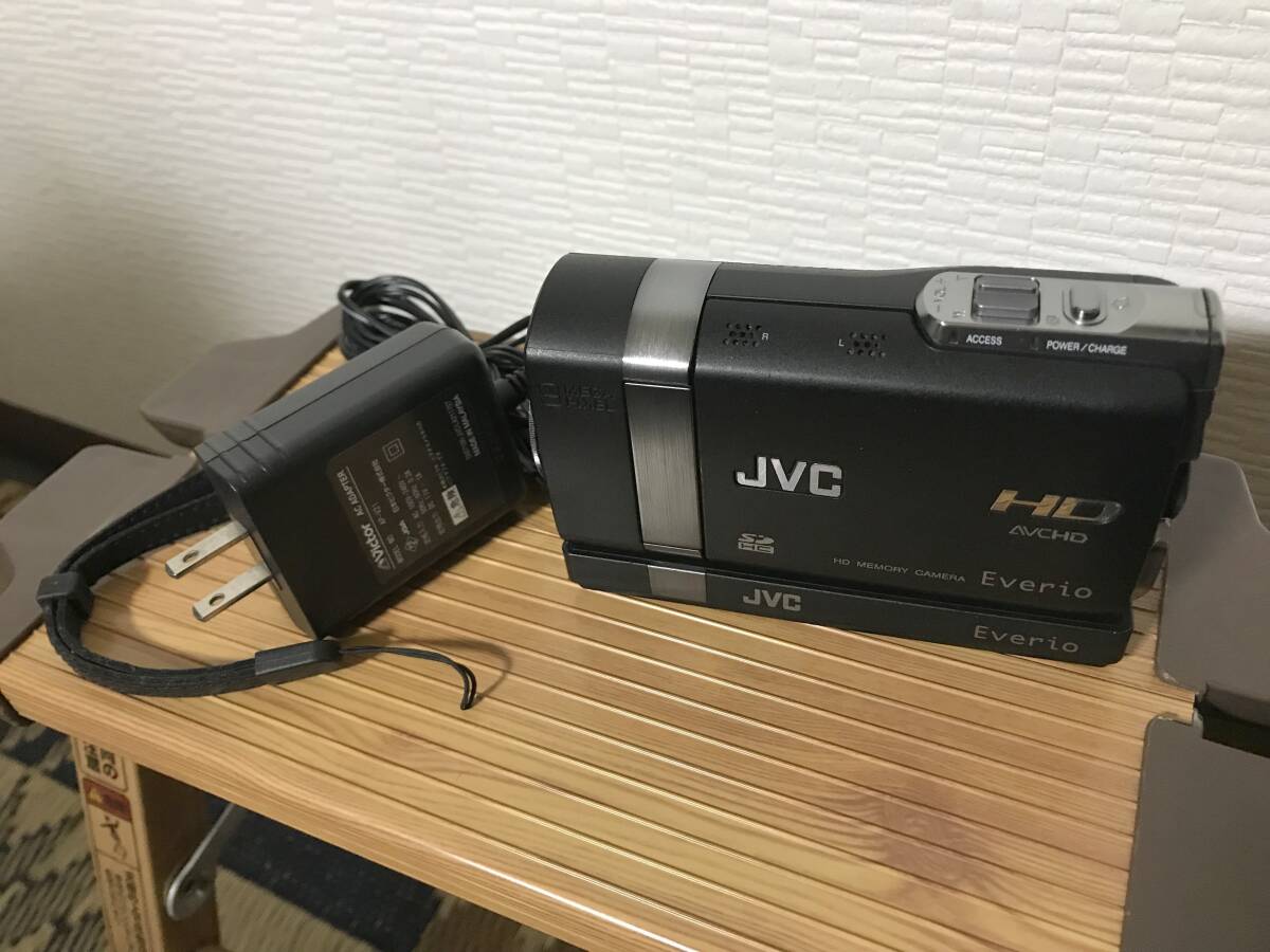 Yahoo!オークション -「jvc ビデオカメラ 充電器」(デジタル Yahoo!オークション -「jvc ビデオカメラ 充電器」(デジタル