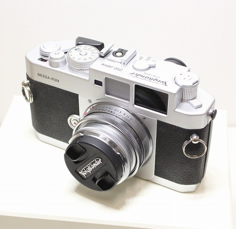 Yahoo!オークション -「bessa r3m」(フィルムカメラ) (カメラ Yahoo!オークション -「bessa r3m」(フィルムカメラ) (カメラ