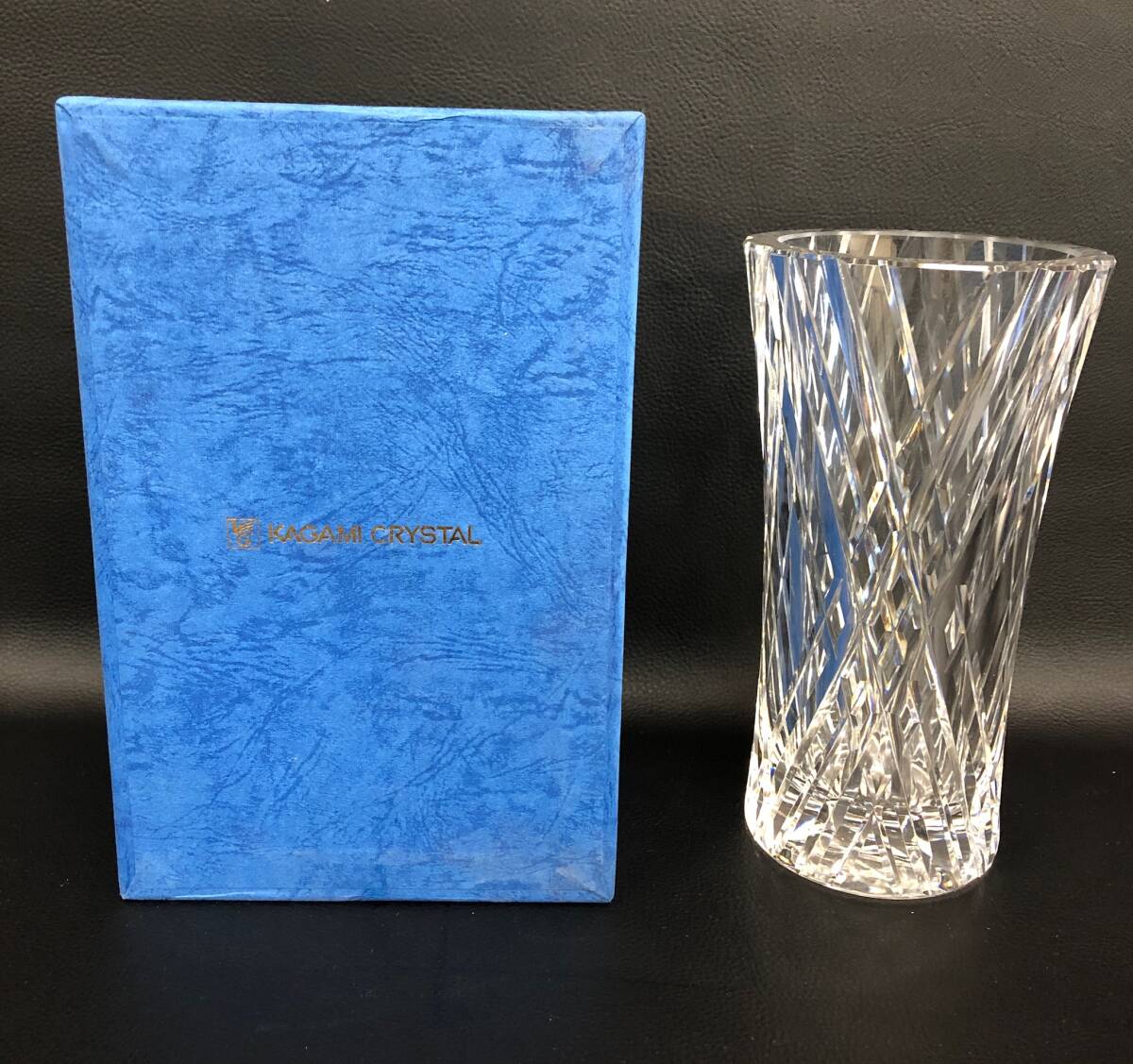 中古品】 KAGAMI CRYSTAL カガミクリスタル 花瓶 フラワーベース