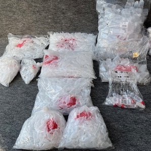 <送料込>未開封 まとめて お弁当用 油さし ソース入れ 調味料入れ/タレビン容器 ランチャーム 魚型 タレビン 新魚/テイクアウト 仕出し