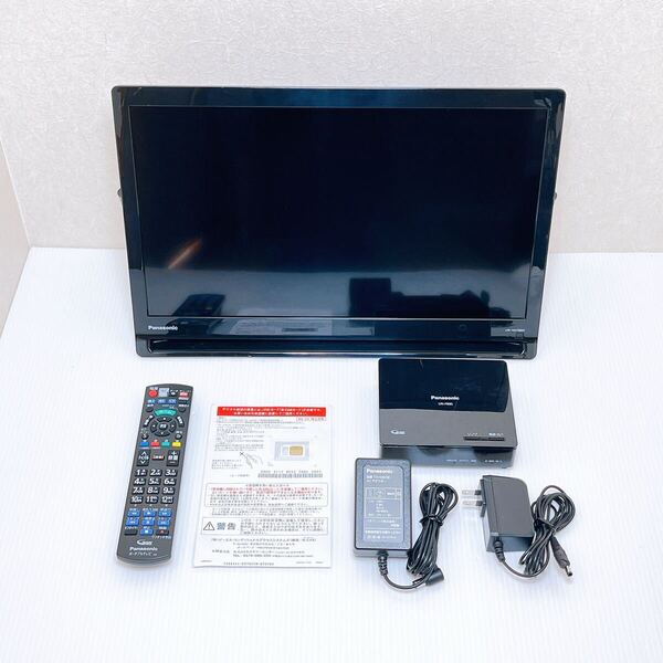 Panasonic UN-19CFB8 ポータブル液晶テレビ パナソニック プライベートビエラ