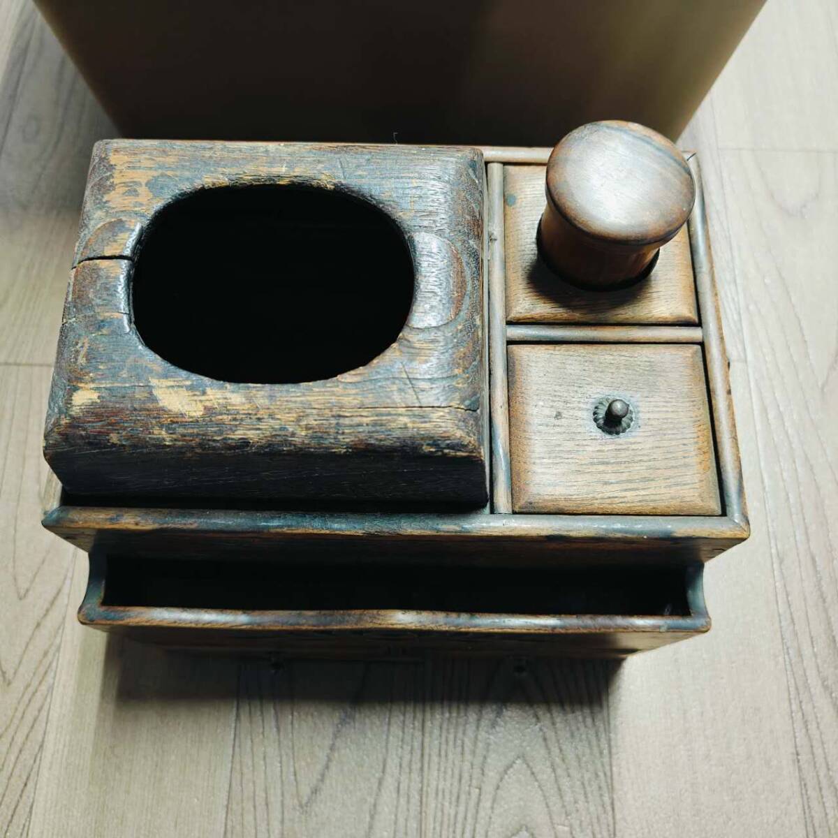 希少 小引出し付き 煙草盆 喫煙具 煙管 大名道具 日本の道具 昔