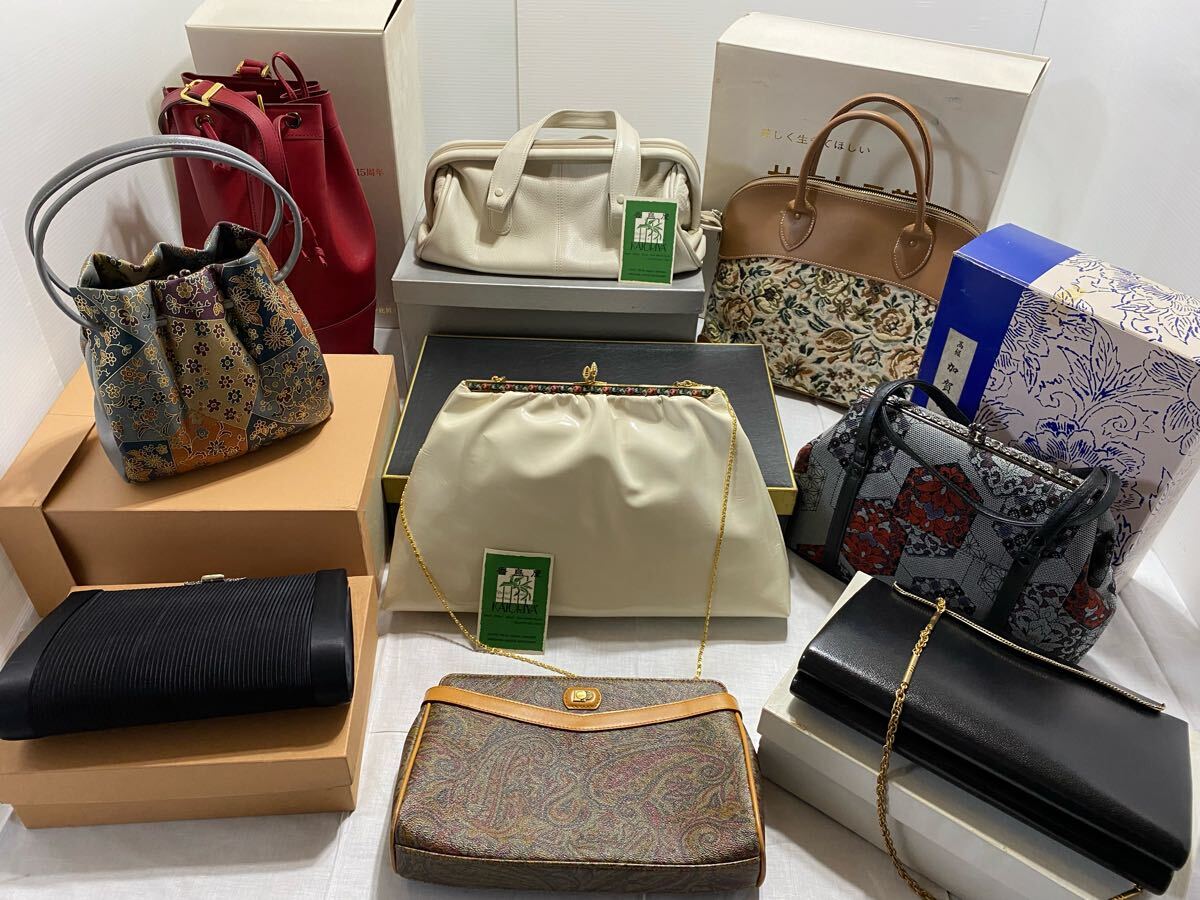 Yahoo!オークション -「香鳥屋 バッグ」の落札相場・落札価格 Yahoo!オークション -「香鳥屋 バッグ」の落札相場・落札価格