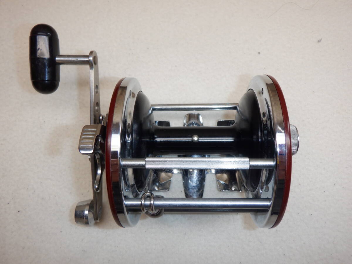 【美品】Daiwa Dynamic ST-70 ダイワ ダイナミック Yahoo!オークション -「st70」(船用) (リール)の落札相場・落札価格