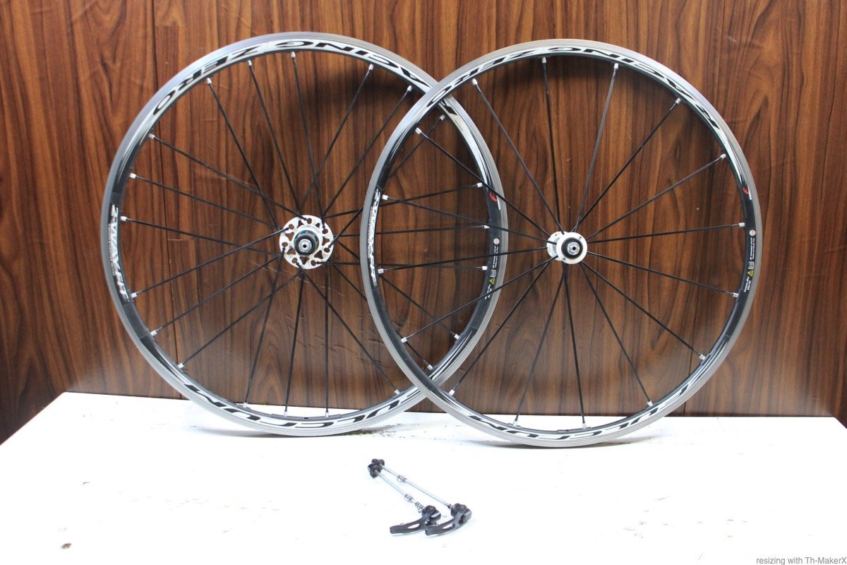 FULCRUM フルクラム Racing600DB Pzero raceタイヤ付き(2025年 FULCRUM フルクラム Racing600DB Pzero raceタイヤ付き(2025年