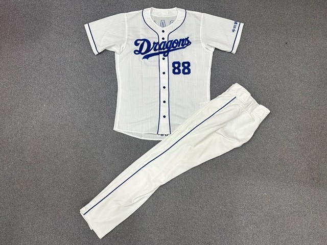 Yahoo!オークション -「中日ドラゴンズ 実使用 ユニフォーム Yahoo!オークション -「中日ドラゴンズ 実使用 ユニフォーム