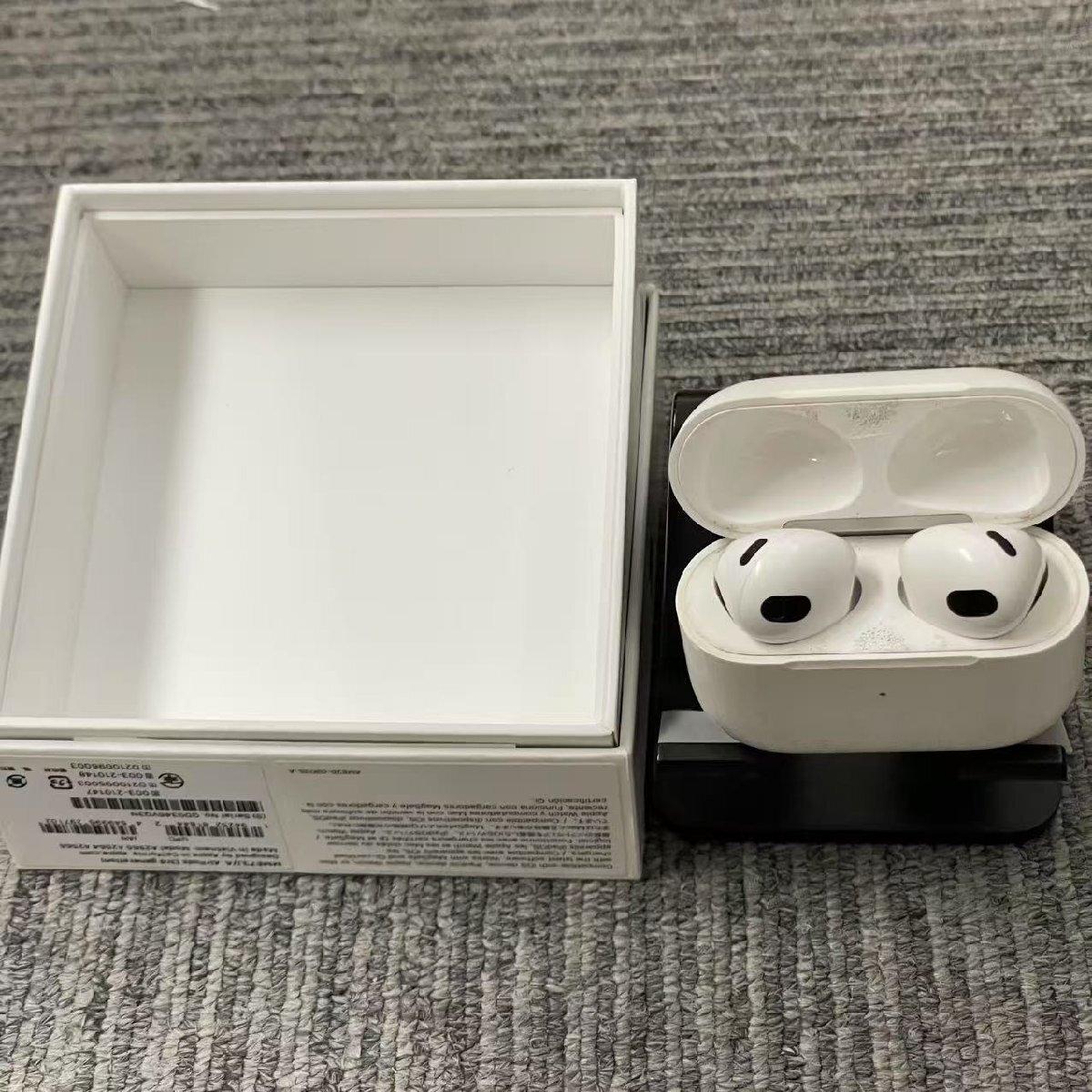 2025年最新】Yahoo!オークション -airpods 第3世代 mme73j/aの 2025年最新】Yahoo!オークション -airpods 第3世代 mme73j/aの