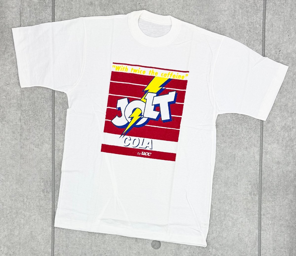 ジョルトコーラ販促品【のぼり汚れ有り】と新品【Tシャツ】