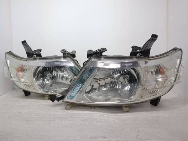 HID 【コーティング済】 キセノン レベライザー KOITO 100-24859 迅速発送 管理BR29-4 セレナ C25 ヘッドライト 左右