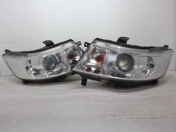 キレイ HID キセノン 【コーティング済】 KOITO 100-59191 BR29-8 ワゴンR スティングレー スティングレイ MH23S MJ23S ヘッドライト 左右