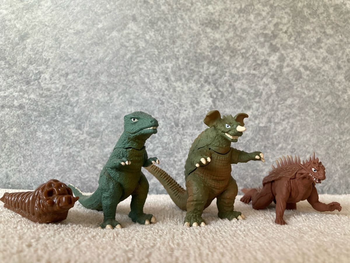 Yahoo!オークション -「ゴロザウルス バンダイ」の落札相場