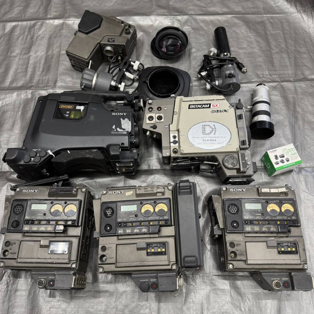 Yahoo!オークション -「sony dsr 400」(ビデオカメラ) (カメラ Yahoo!オークション -「sony dsr 400」(ビデオカメラ) (カメラ