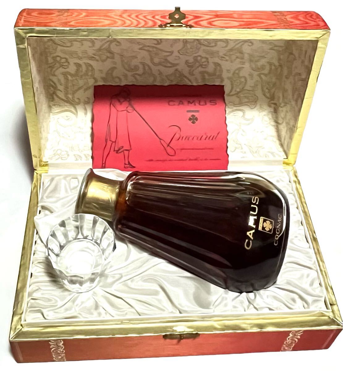 △古酒カミュ バカラ カラフェ 宝箱 替え栓付き ブランデー △古酒カミュ バカラ カラフェ 宝箱 替え栓付き ブランデー