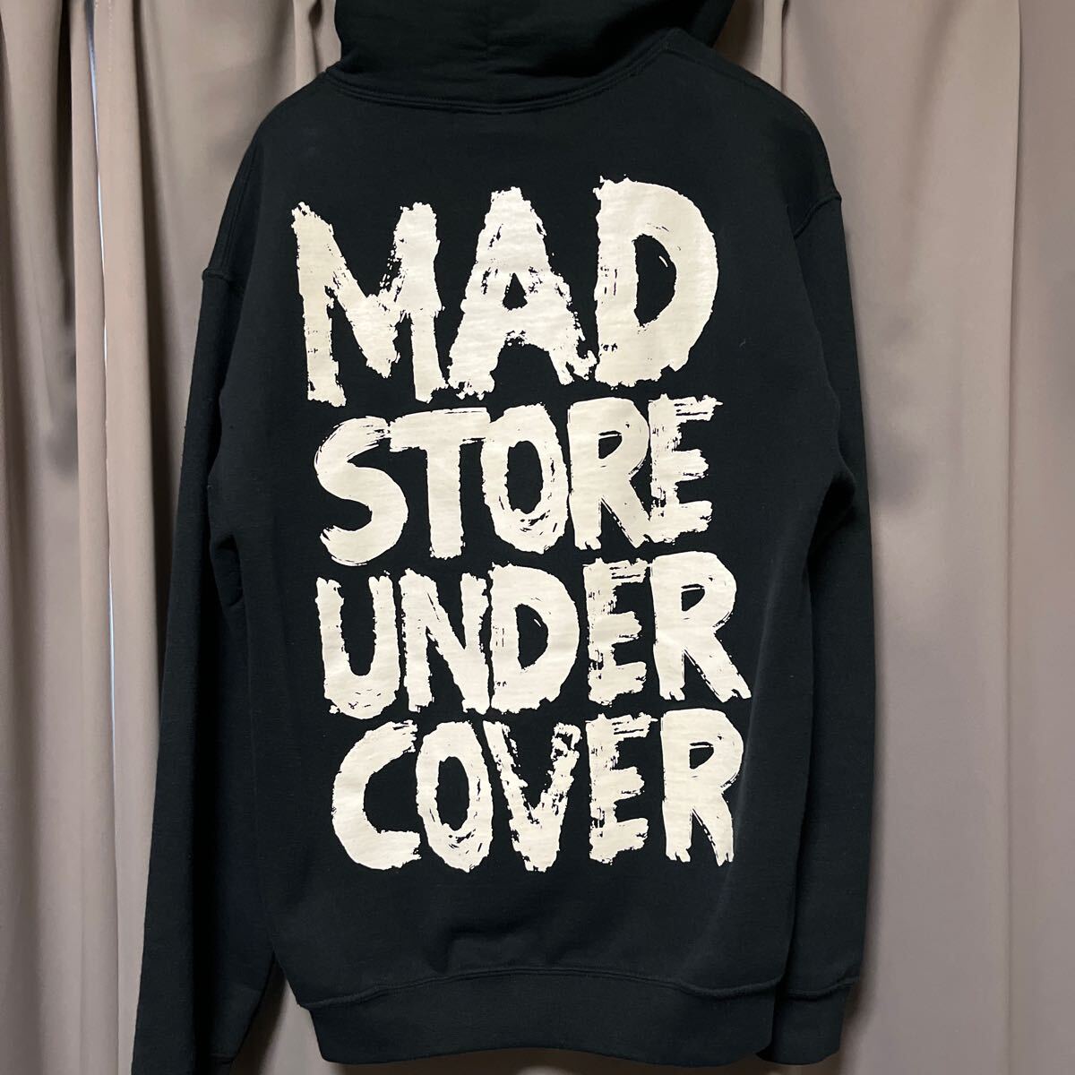 Yahoo!オークション -「undercover」(パーカ) (男性用)の落札 Yahoo!オークション -「undercover」(パーカ) (男性用)の落札