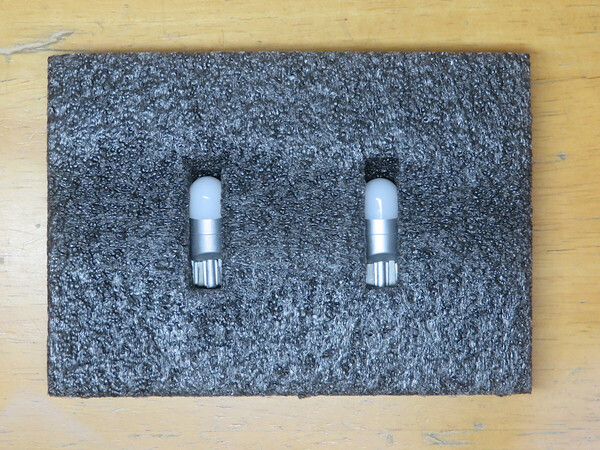 fcl. T10 アンバー LED ウェッジ 2個セット