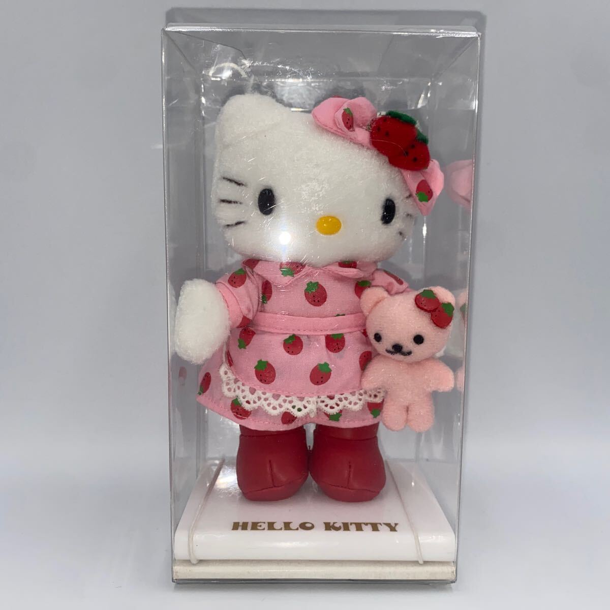 Yahoo!オークション -「キティ いちご ぬいぐるみ」の落札相場 Yahoo!オークション -「キティ いちご ぬいぐるみ」の落札相場