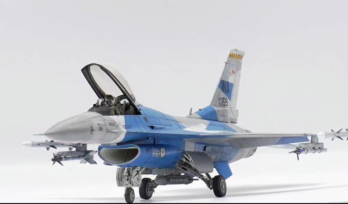 2025年最新】Yahoo!オークション -f16 完成品の中古品・新品・未 2025年最新】Yahoo!オークション -f16 完成品の中古品・新品・未