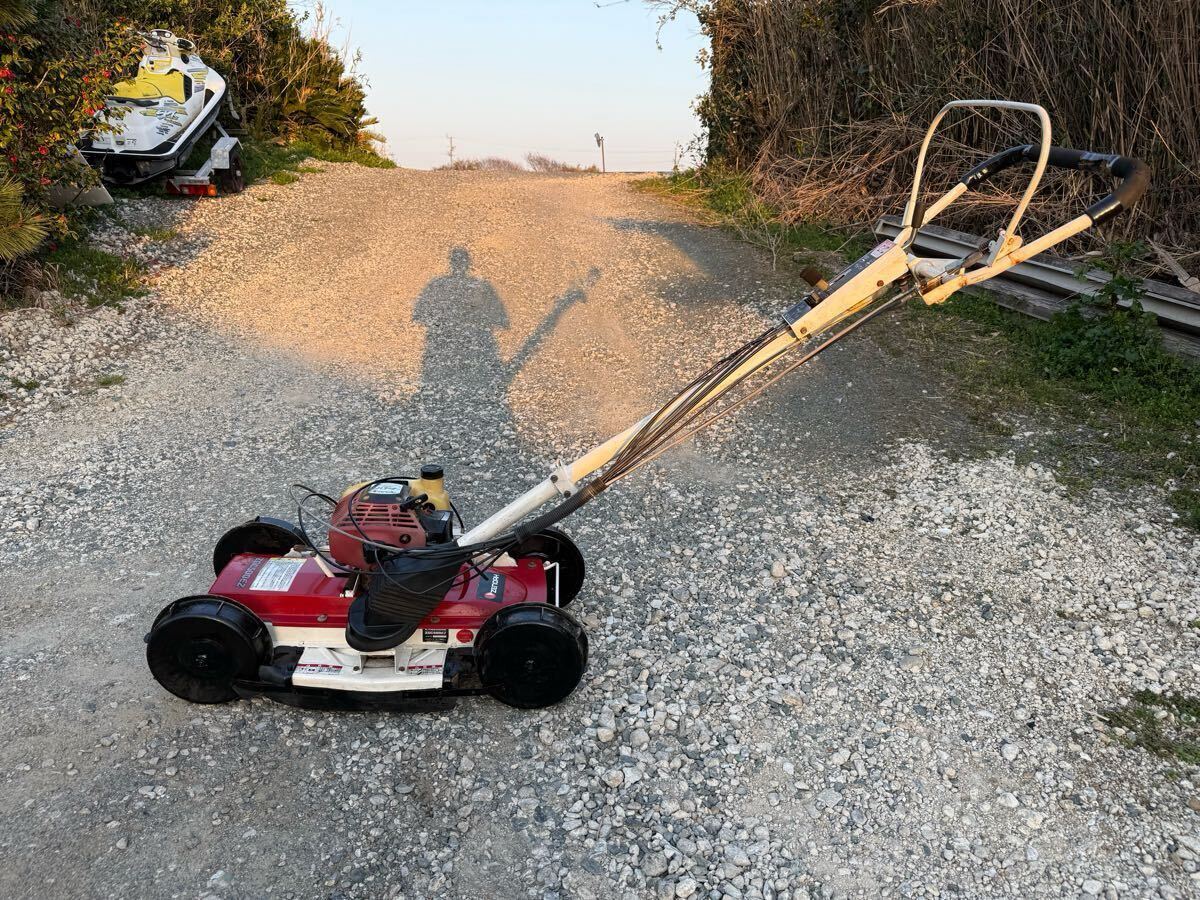 Yahoo!オークション -「斜面ノリダー」(草刈機) (草刈機、芝刈機 Yahoo!オークション -「斜面ノリダー」(草刈機) (草刈機、芝刈機