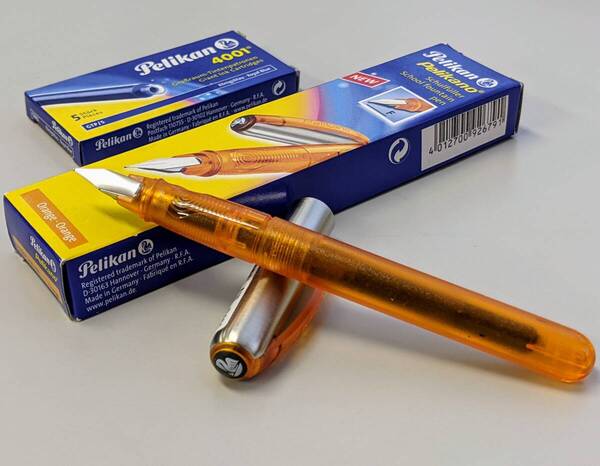 新品未使用 ペリカン 万年筆 ペリカーノ Pelikan Pelikano P460 F(細字) 橙 スケルトン インクカートリッジロイヤルブルー5本入1箱付 GTP/5