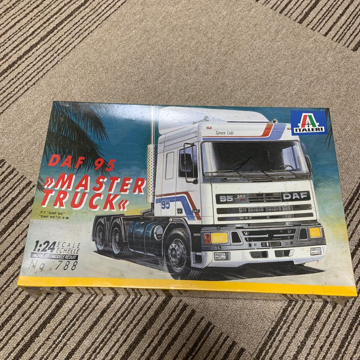 Yahoo!オークション -「daf」(プラモデル) の落札相場・落札価格 Yahoo!オークション -「daf」(プラモデル) の落札相場・落札価格