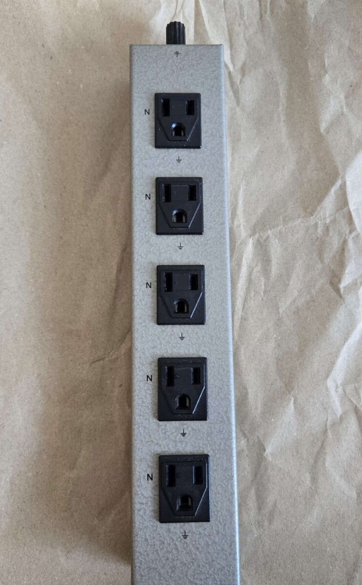 Yahoo!オークション -「belden 電源タップ」(オーディオ機器) の Yahoo!オークション -「belden 電源タップ」(オーディオ機器) の