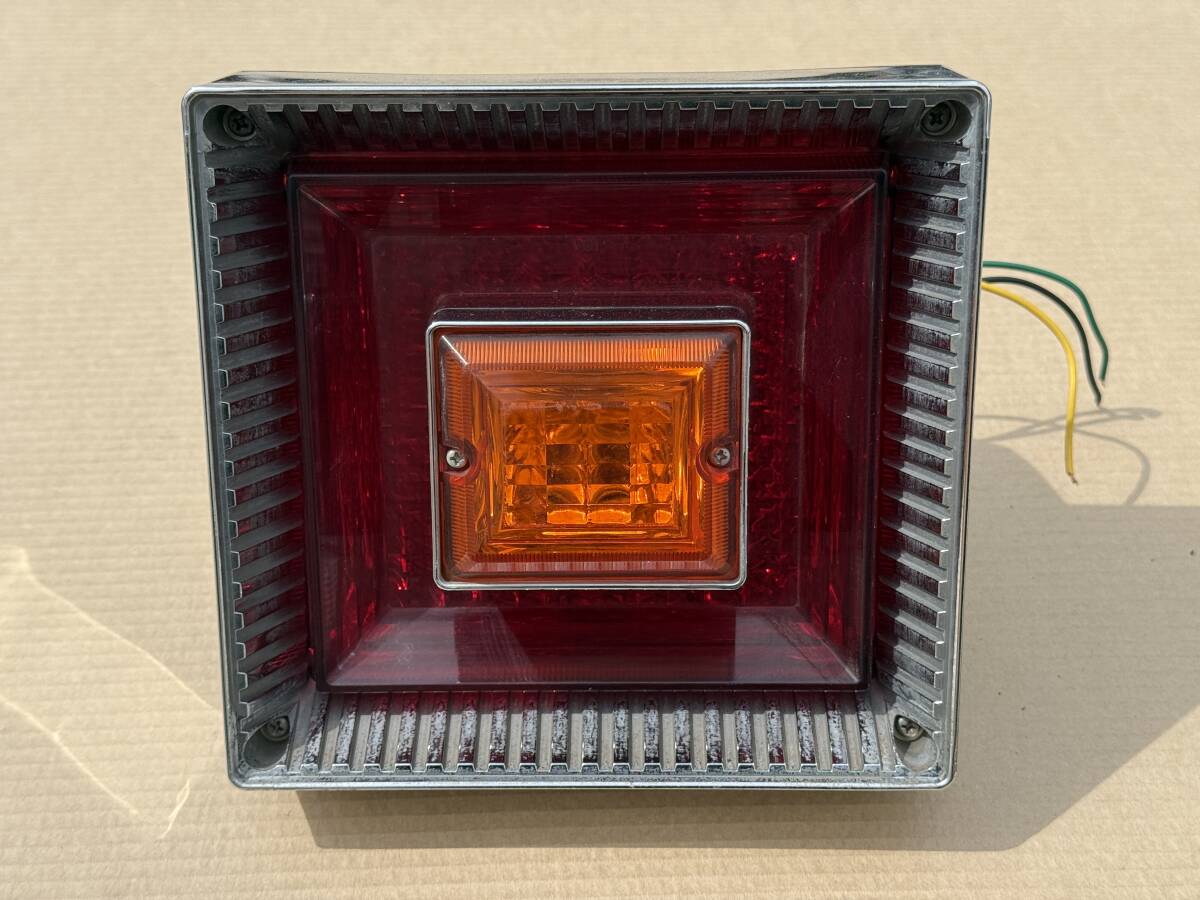 ＪＢ(改)角テールランプ　デコトラ　石巻 JB(改)角テールランプ デコトラ 石巻 JB(改)角テールランプ