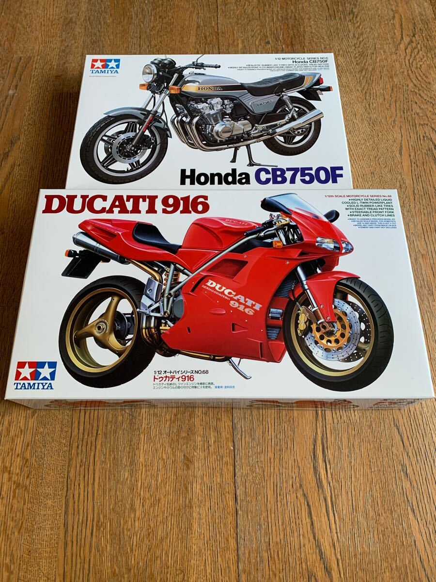 A6386 プロター 1/9 DUCATI 750スポーツ プラモデル 未組み立て A6386 プロター 1/9 DUCATI 750スポーツ プラモデル 未組み立て