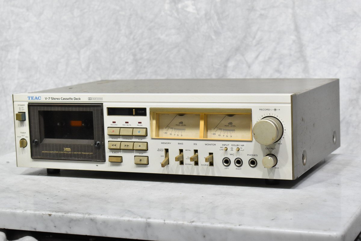 TEAC V-7/V-7BLの仕様 ティアック