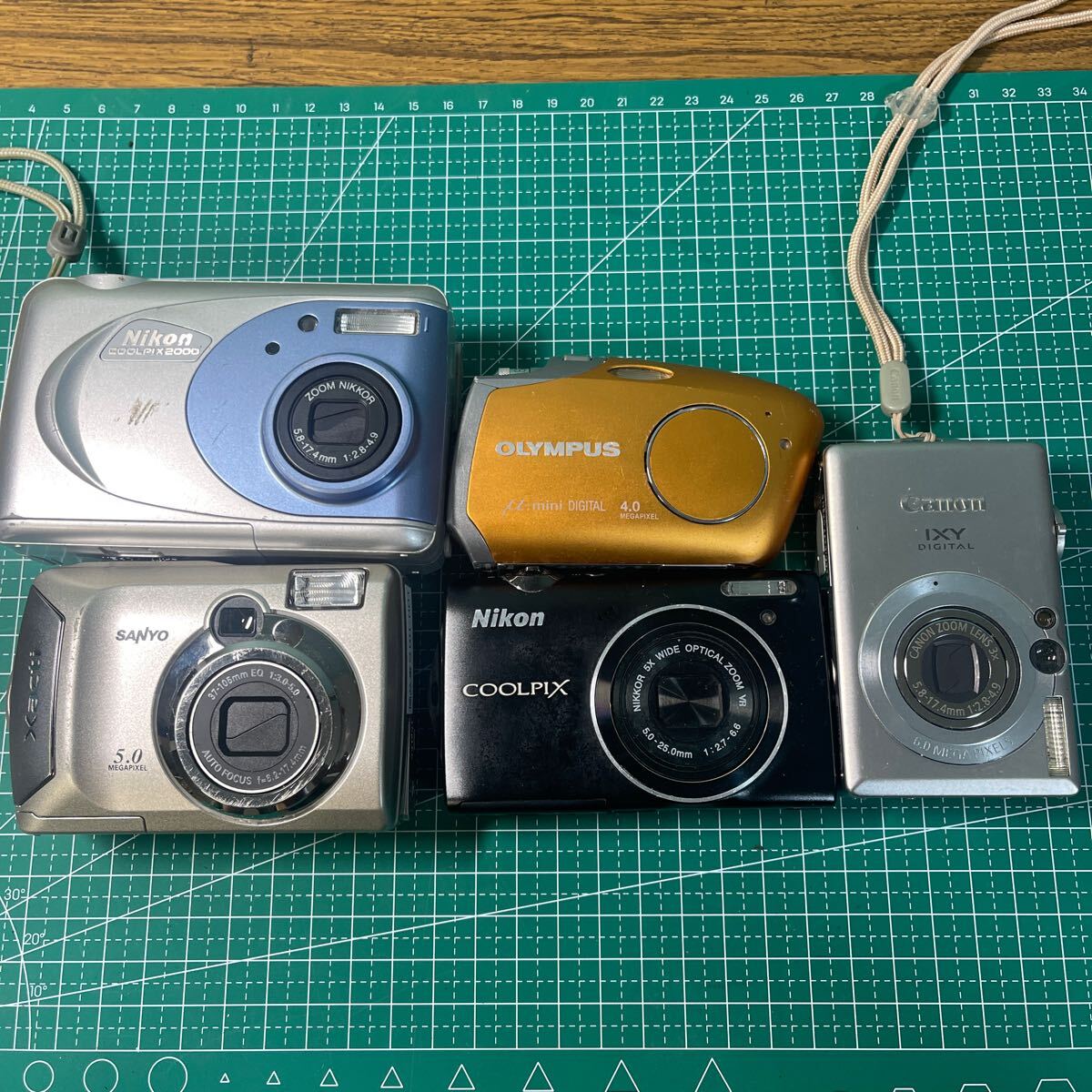 Yahoo!オークション -「coolpix 2000」の落札相場・落札価格 Yahoo!オークション -「coolpix 2000」の落札相場・落札価格