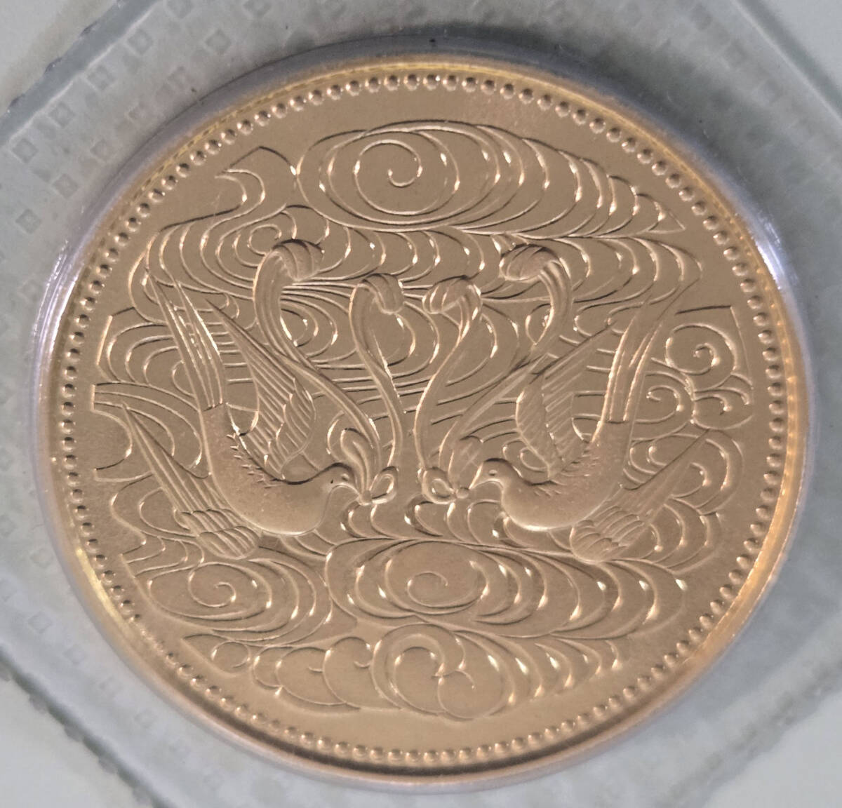 Yahoo!オークション -「昭和天皇御在位60年記念 10万円金貨」の Yahoo!オークション -「昭和天皇御在位60年記念 10万円金貨」の