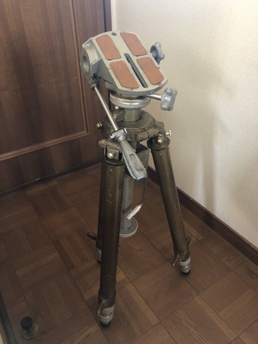 中古】マンフロット 055シリーズ カーボン4段 雲台 HUSKY 中古】マンフロット 055シリーズ カーボン4段 雲台 HUSKY