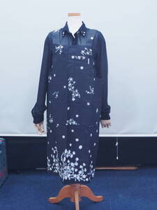 Momo&Momo★エプロン エプロンドレス レディース サイズ:M-L ☆黒×マーガレット花柄